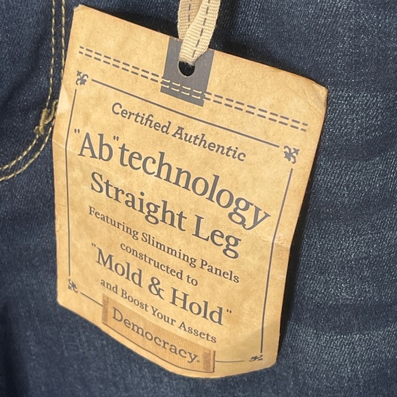 Democracy Stretch Blue Denim "Ab"solution® Straight Leg Jean Size 8 - Picture 4 of 6